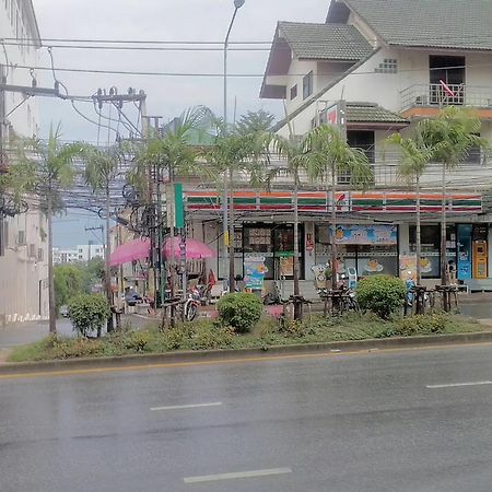 The Bed Hotel Pattaya Esterno foto