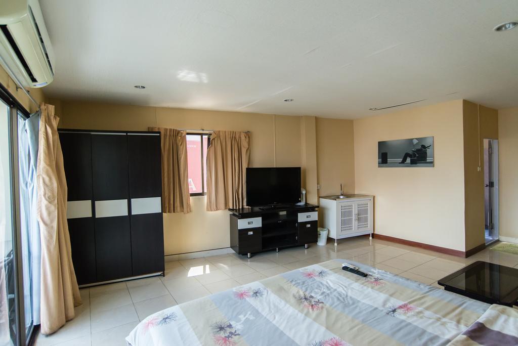 The Bed Hotel Pattaya Esterno foto