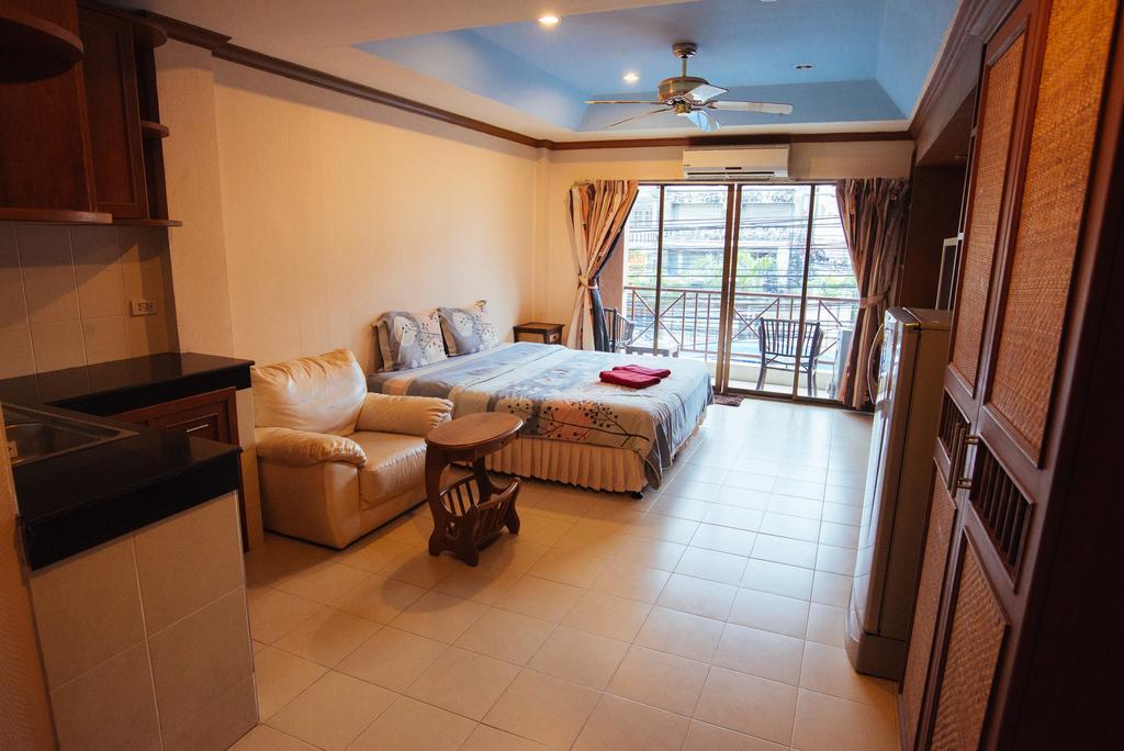 The Bed Hotel Pattaya Esterno foto