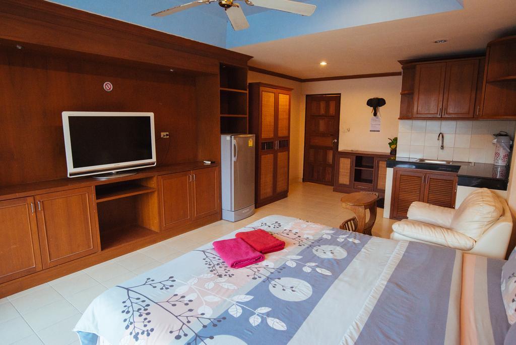 The Bed Hotel Pattaya Esterno foto