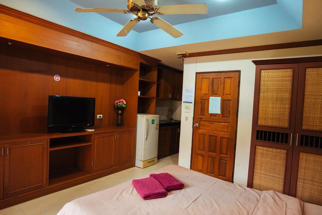 The Bed Hotel Pattaya Esterno foto