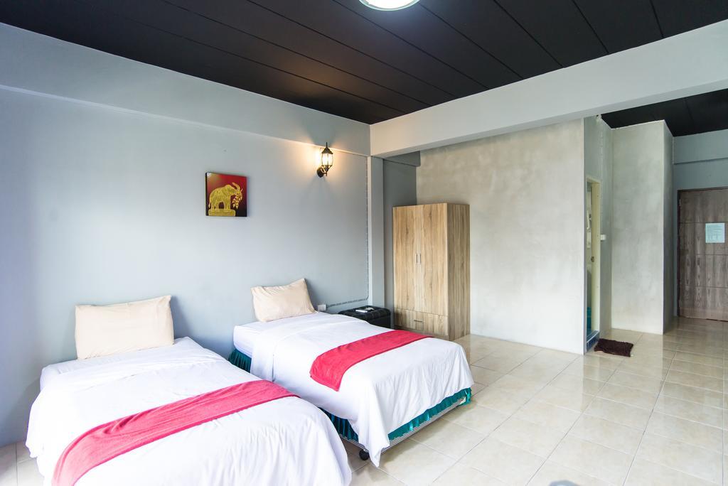 The Bed Hotel Pattaya Esterno foto