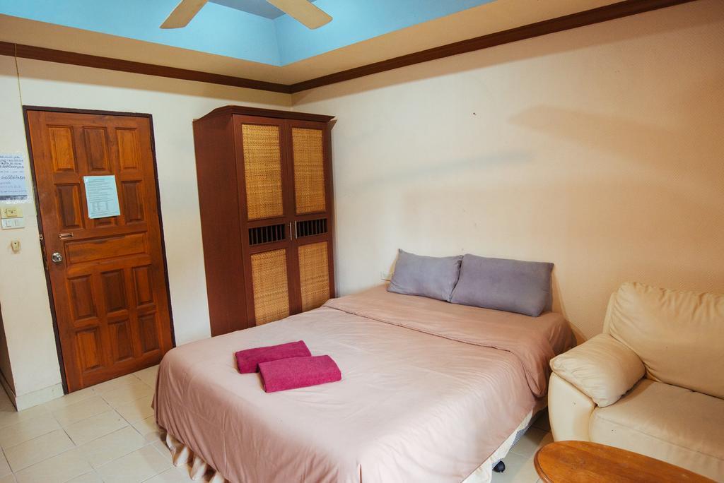 The Bed Hotel Pattaya Esterno foto
