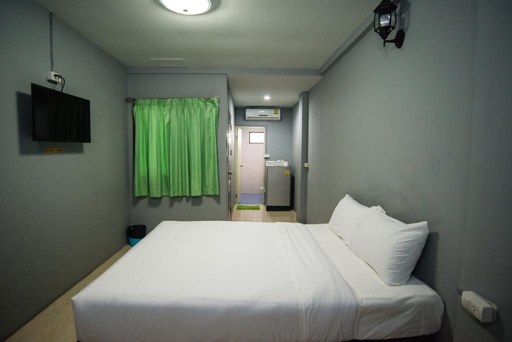 The Bed Hotel Pattaya Esterno foto