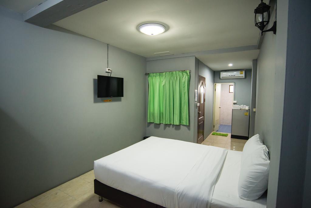 The Bed Hotel Pattaya Esterno foto